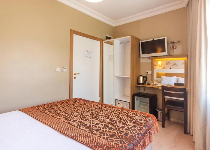 Tayahatun Hotel